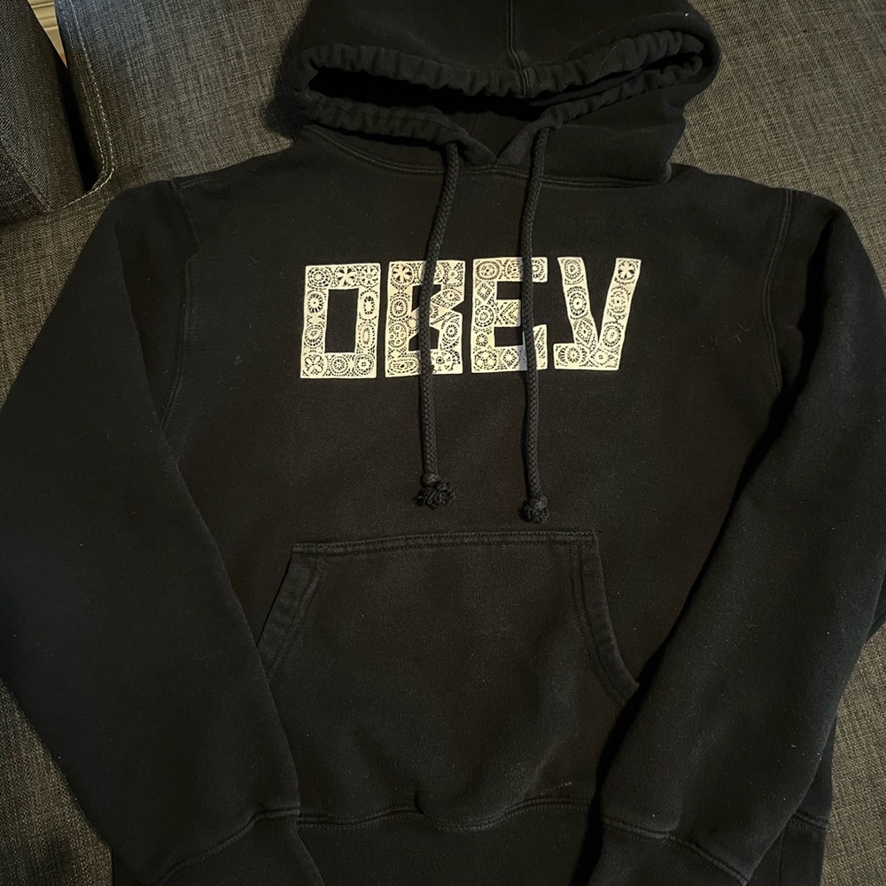 🌸2/20 OBEY Black Graphic Logo Hoodie Women’s Small Streetwear Skater Pullover